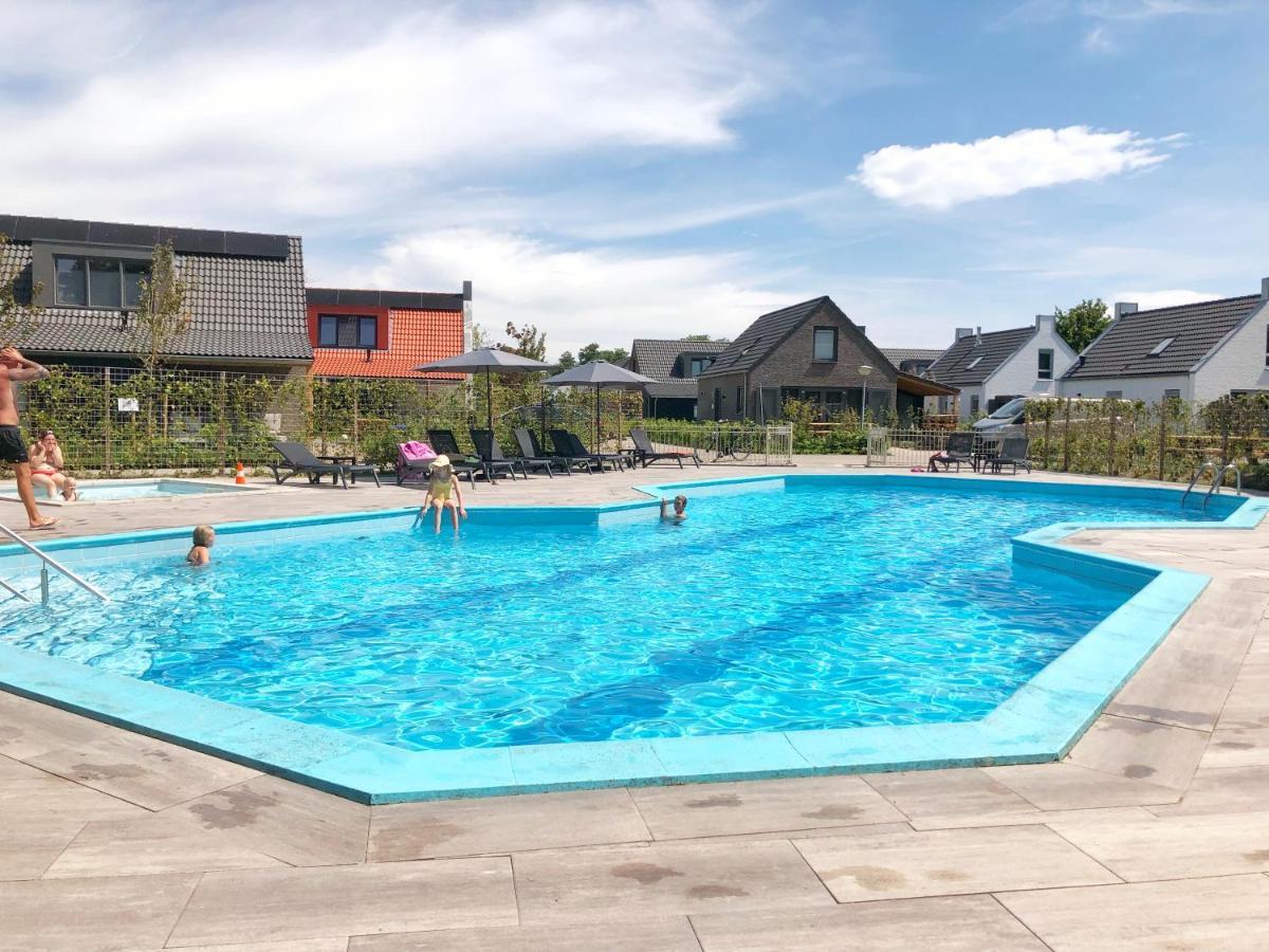 Bungalow 36 Op Recreatiepark De Wielen Синт-Мартен Экстерьер фото