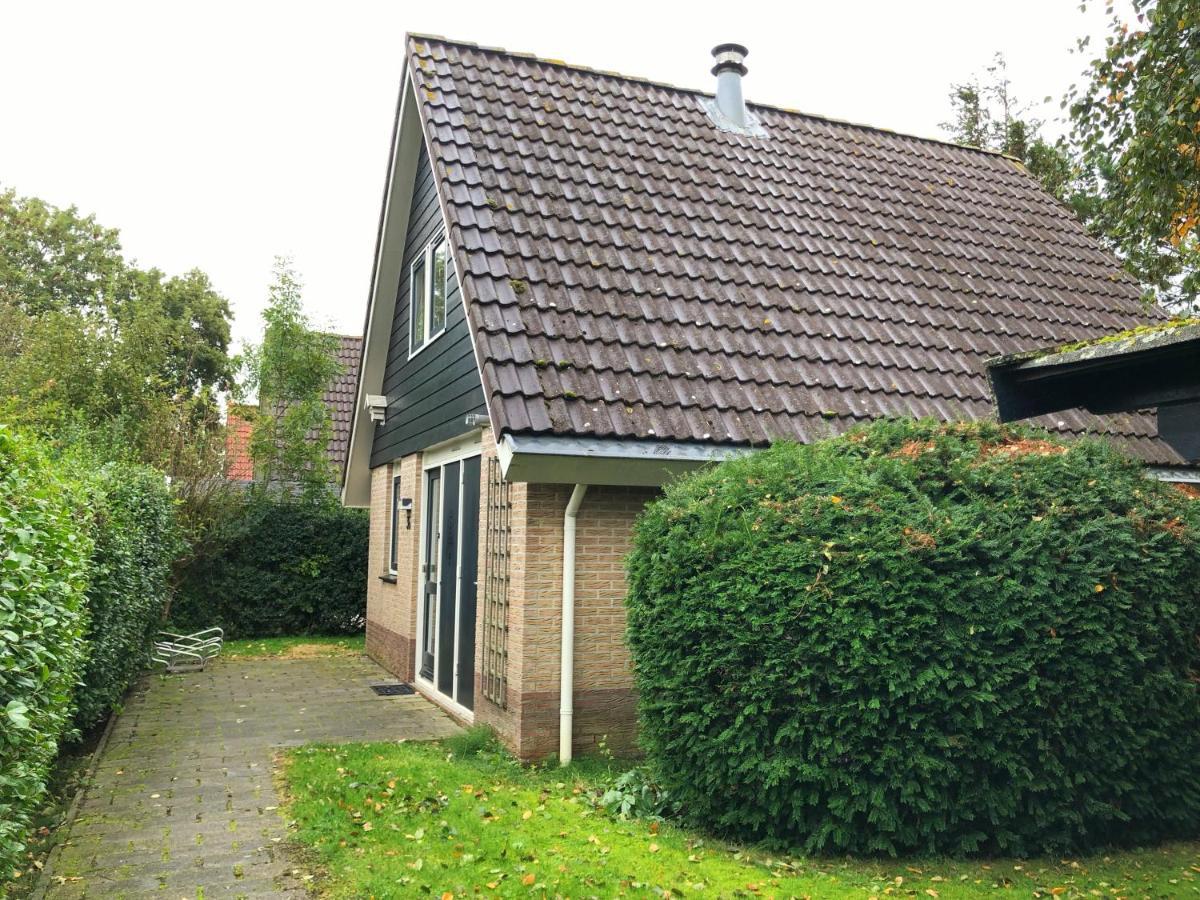 Bungalow 36 Op Recreatiepark De Wielen Синт-Мартен Экстерьер фото